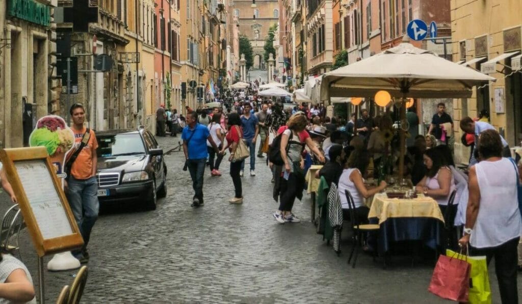 toilets-in-rome-where-to-find-how-to-use-public-restroom