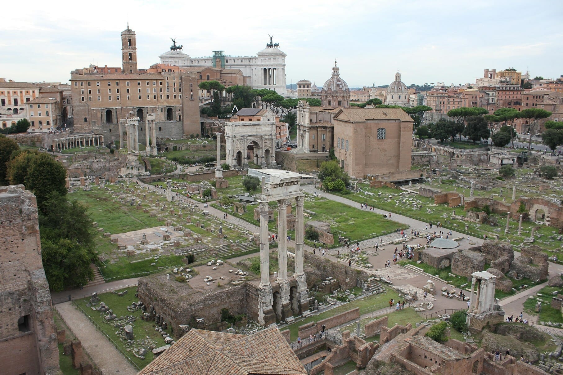 things to do in Rome the roman forum and palatine hill rome