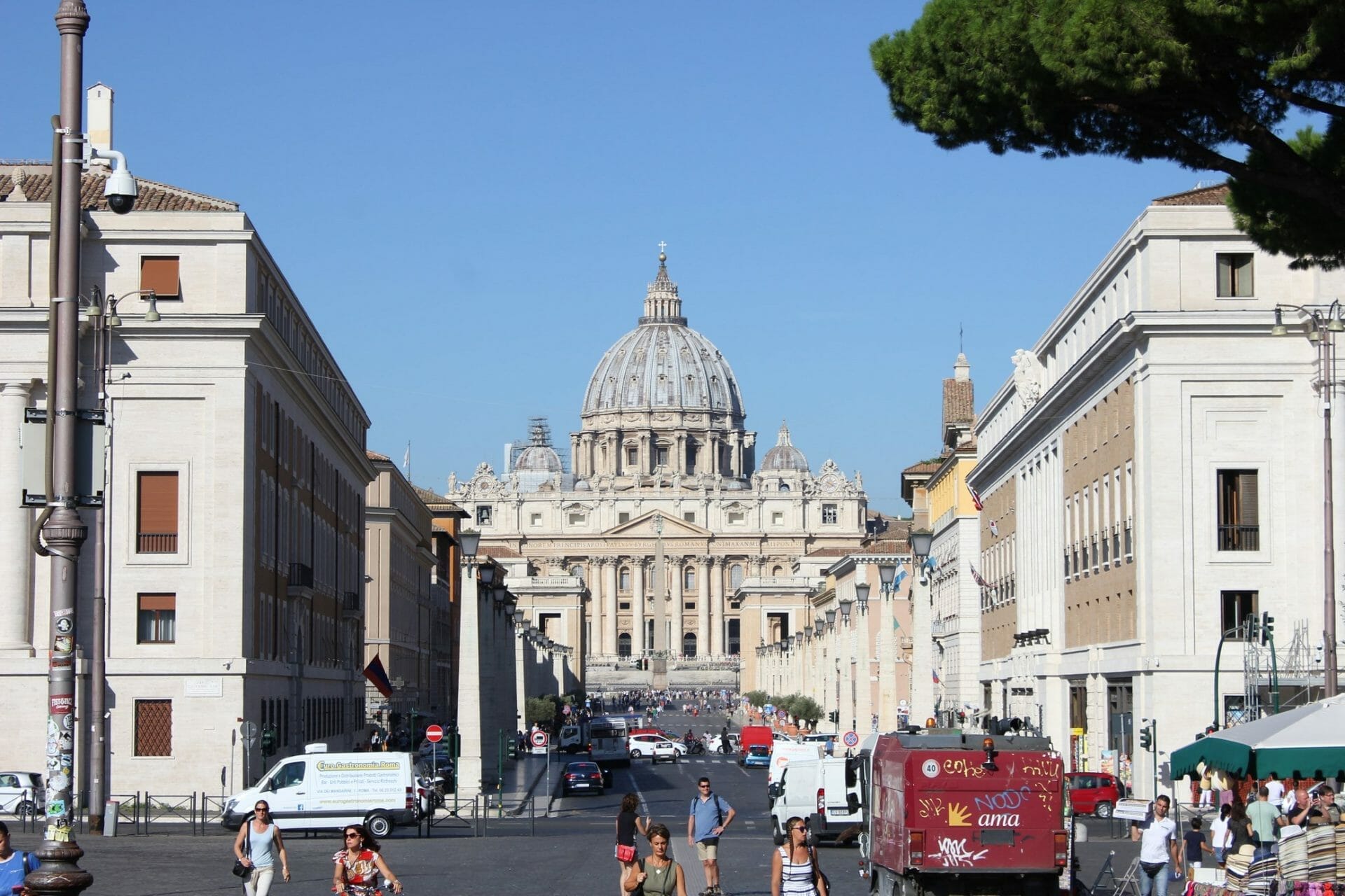 hop on hop off rome bus tour Vatican