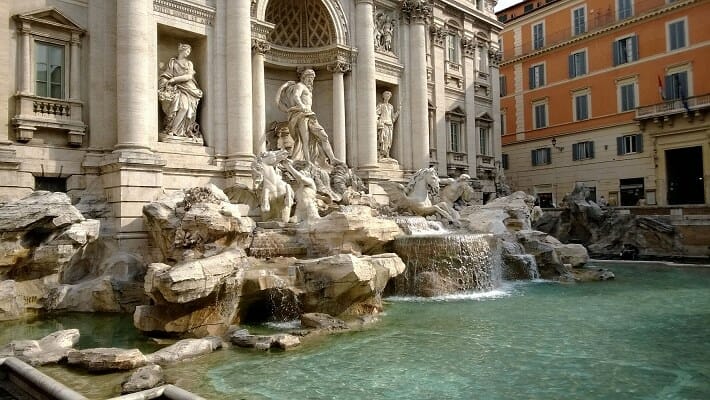 pictures of rome Trevi Fountain