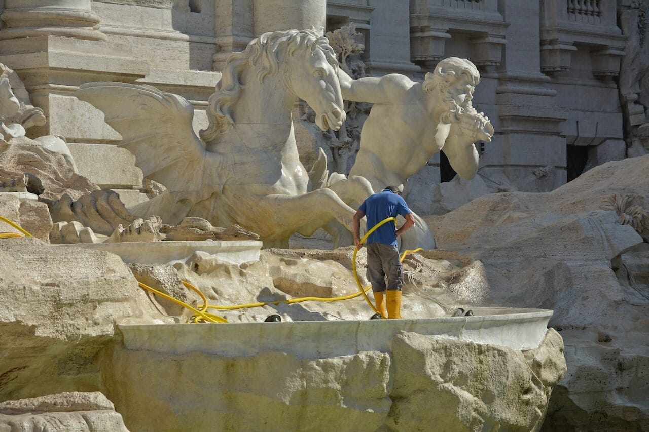 trevi fountain facts coins cleaning