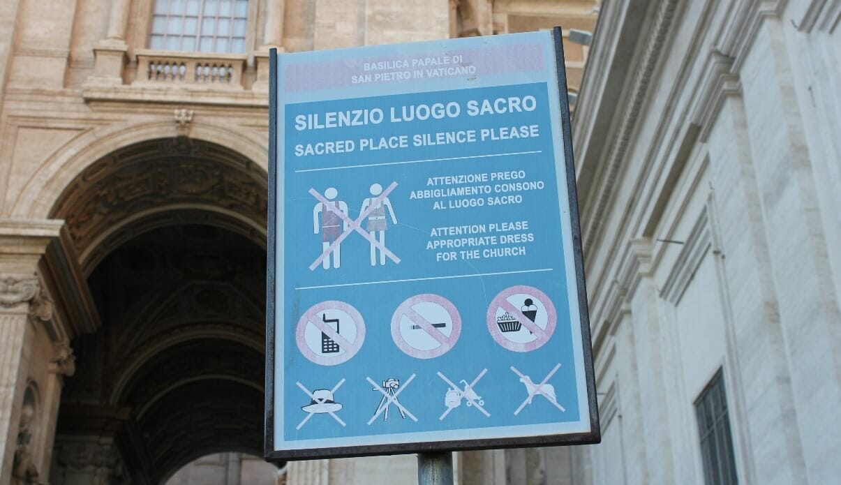 Dress code in the eternal city