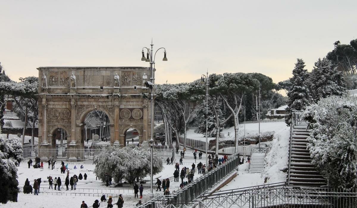 What to pack for Italy when snowing