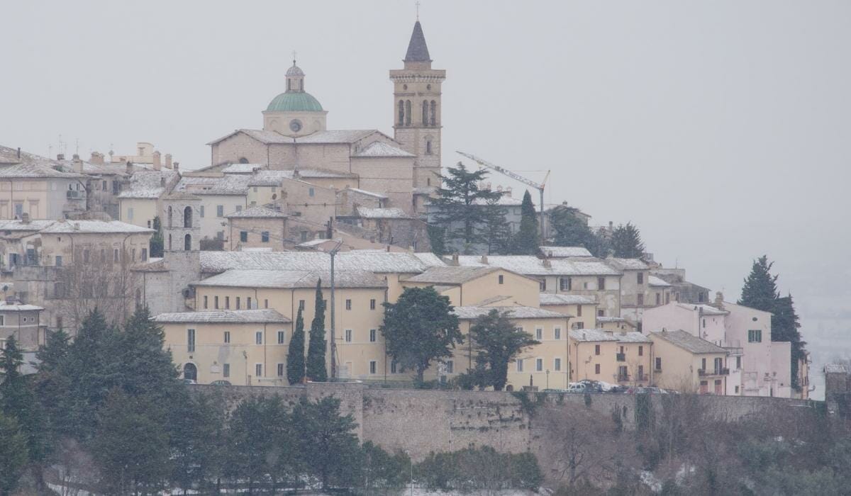Does it snow in Umbria Italy