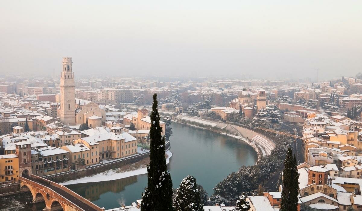 Does it snow in Verona
