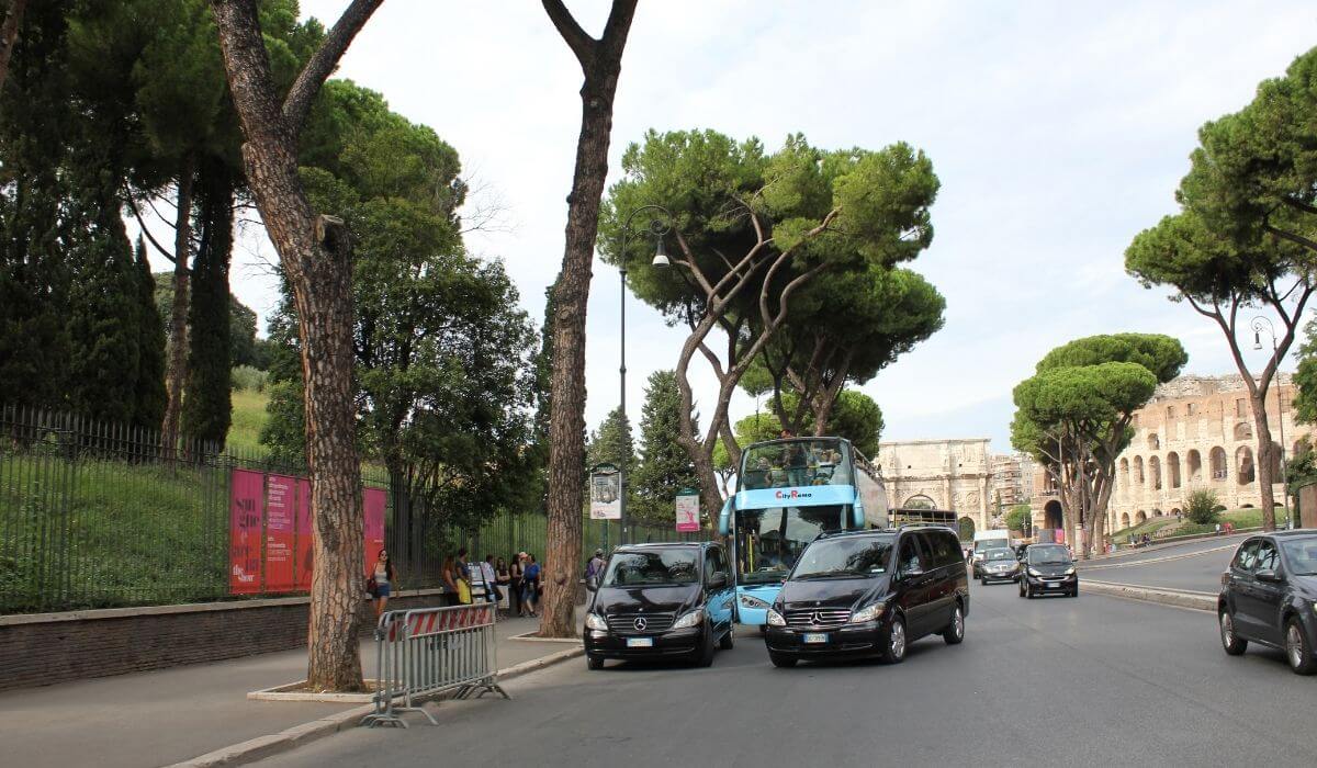 Stay in Rome without car