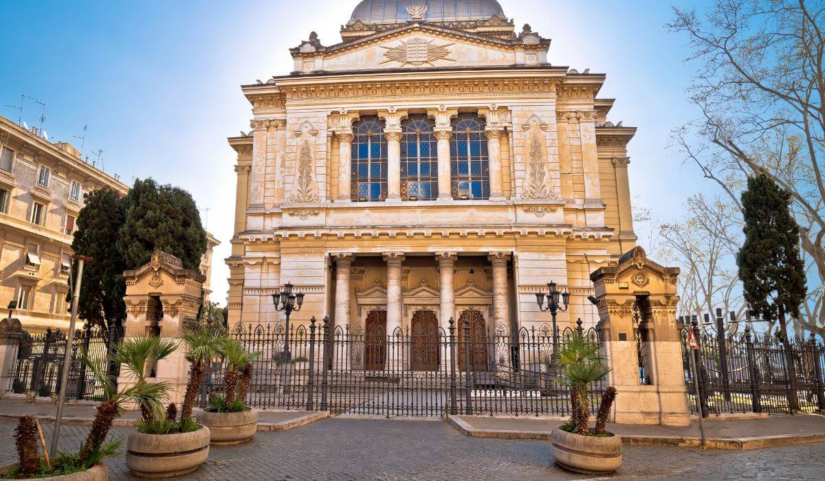 Jewish museum Rome visiting guide