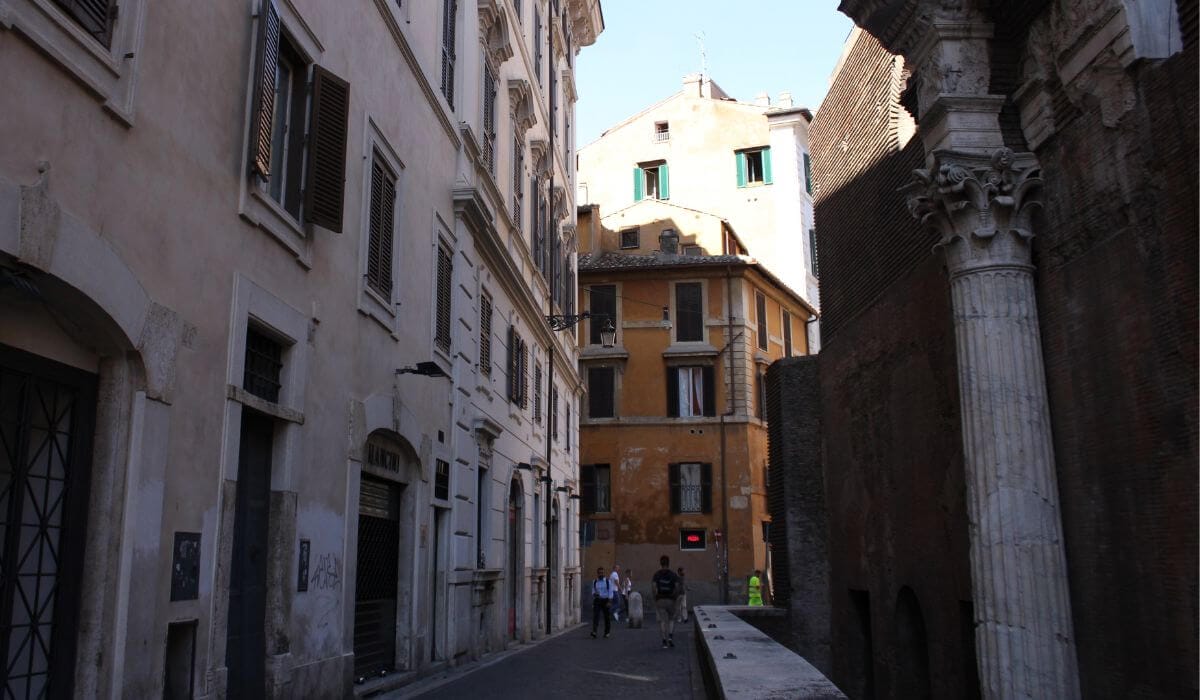 Tips for choosing best travel insurance for Italy