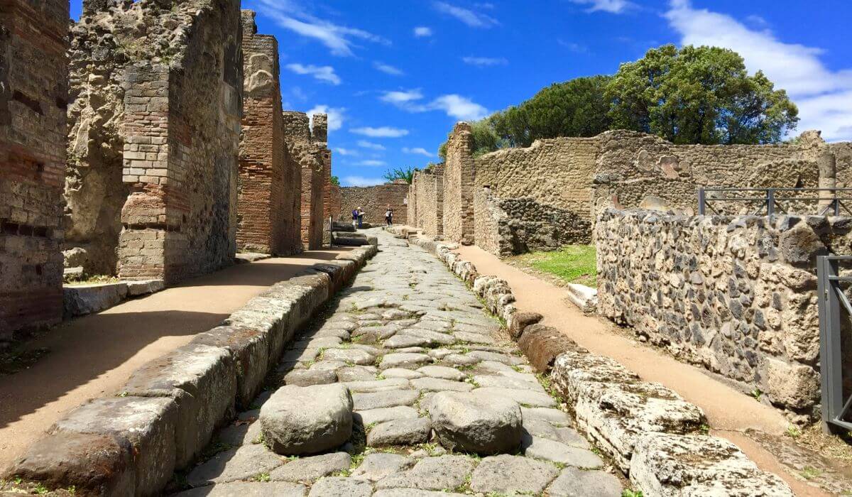 day_trips_from_rome_with_teenagers Day trips to Pompeii