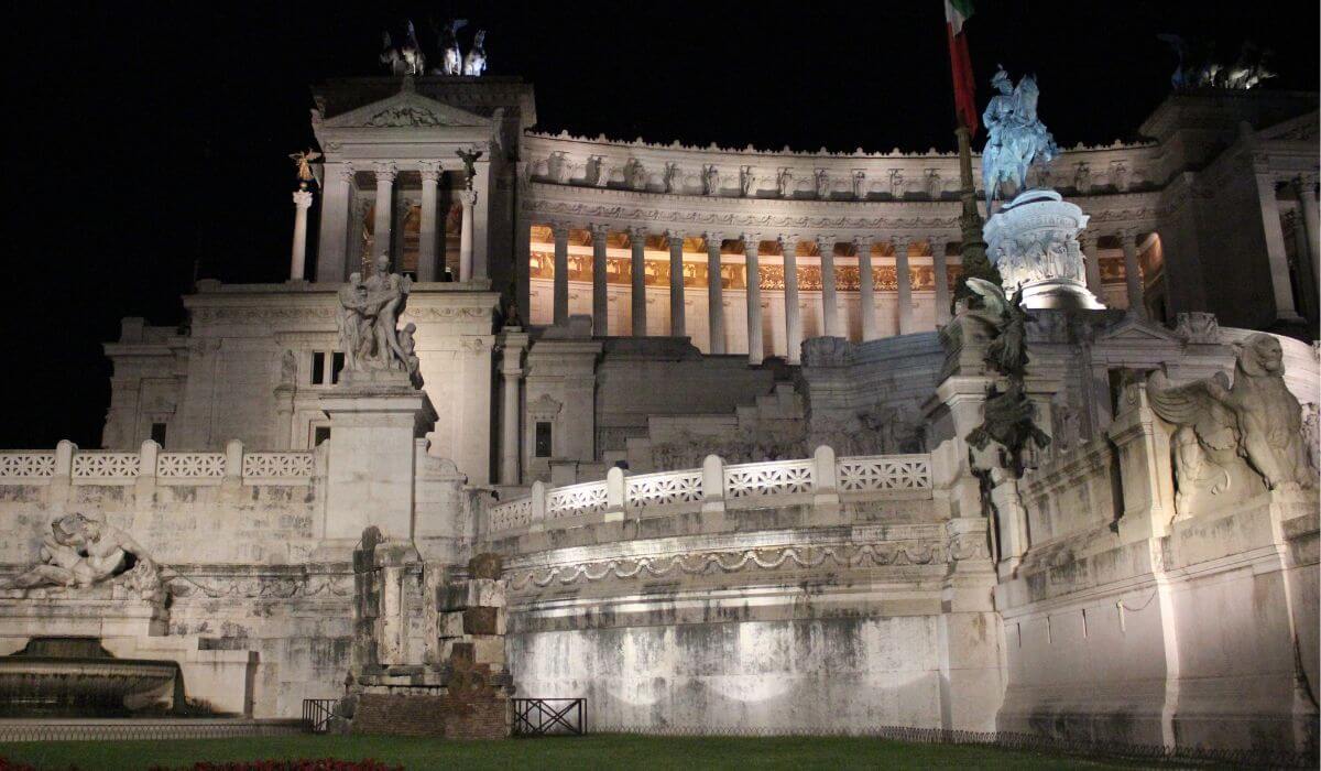 Things to do at night with teens In Rome