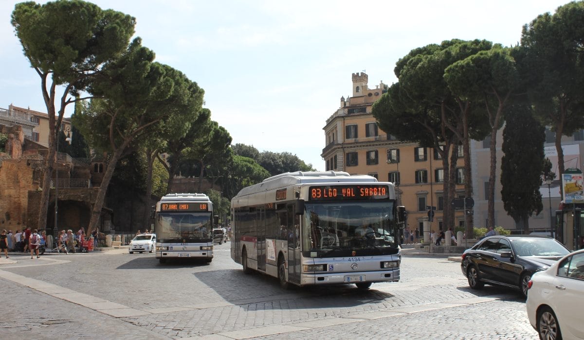 Rome public transport buses