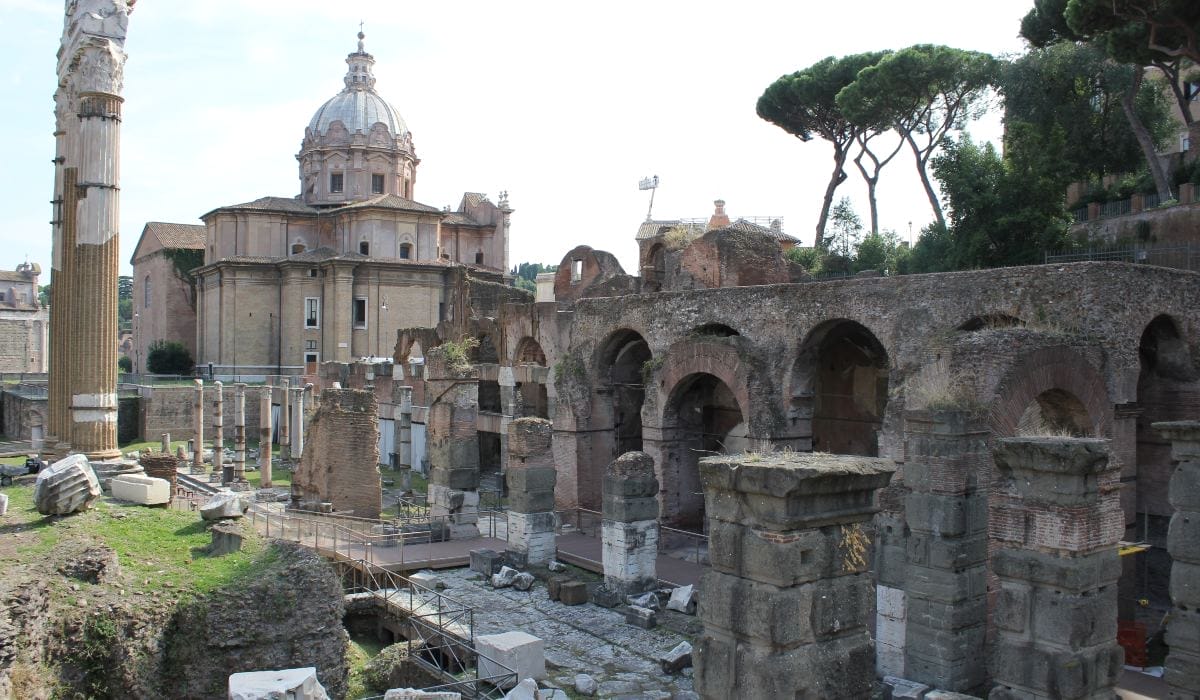 Roman Forum guided tours experience