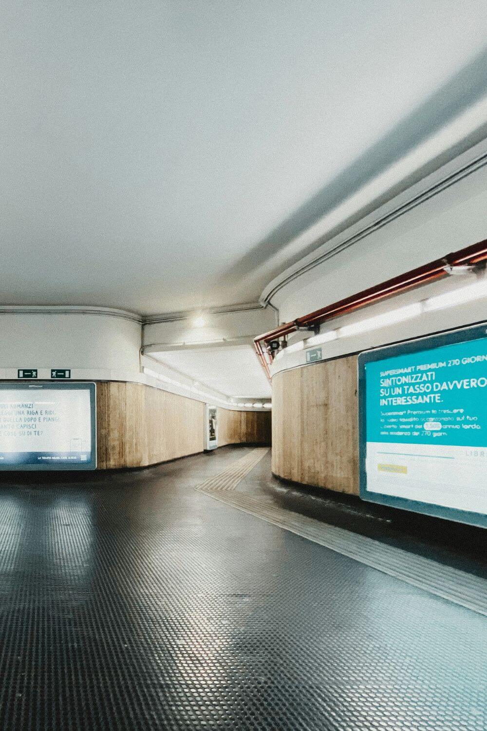 rome metro safety tips