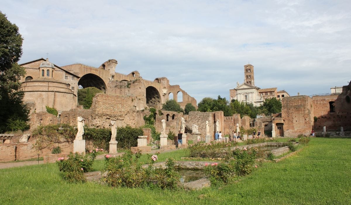 visiting Roman Forum
