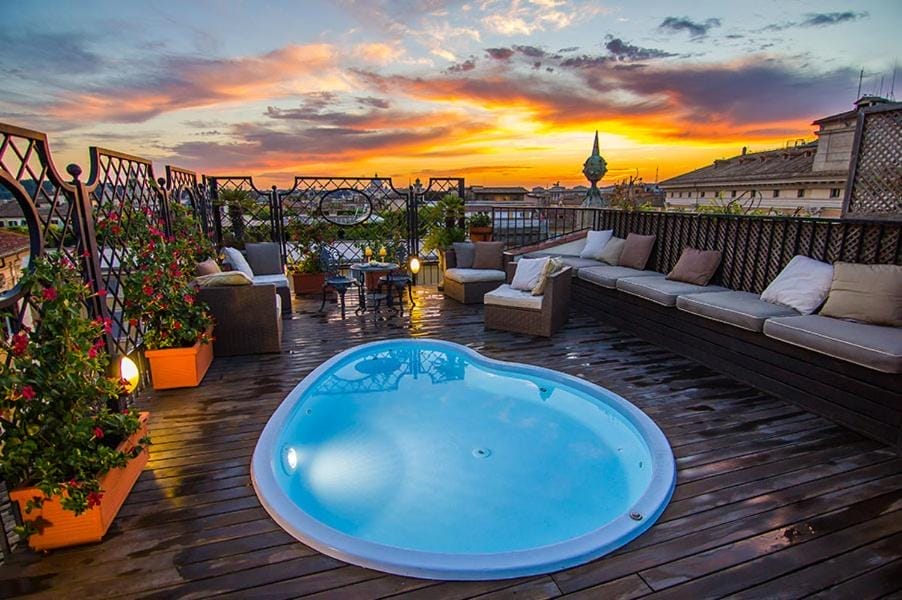 Colonna Palace @booking.com