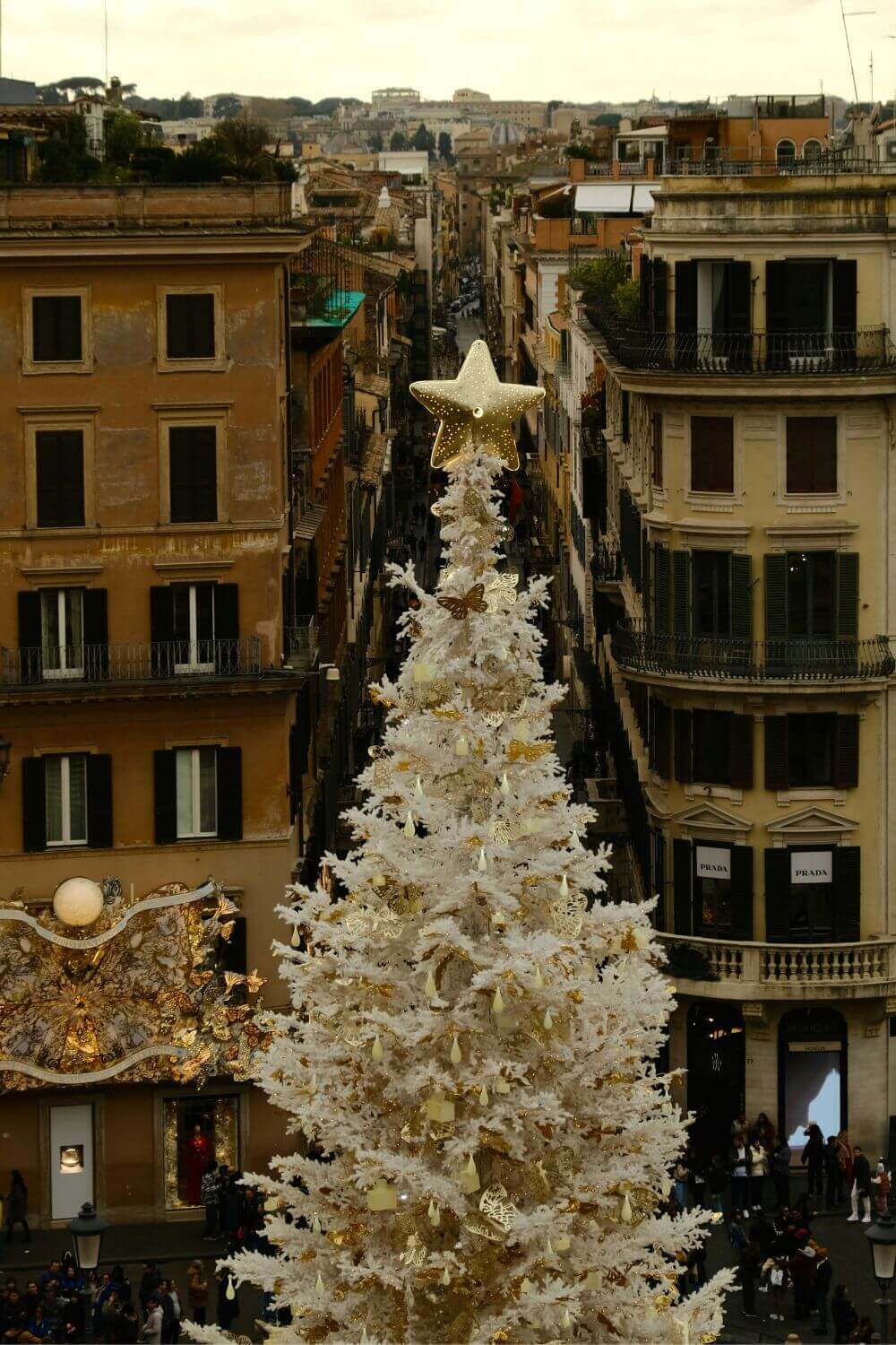 Rome Christmas market Spanish Steps