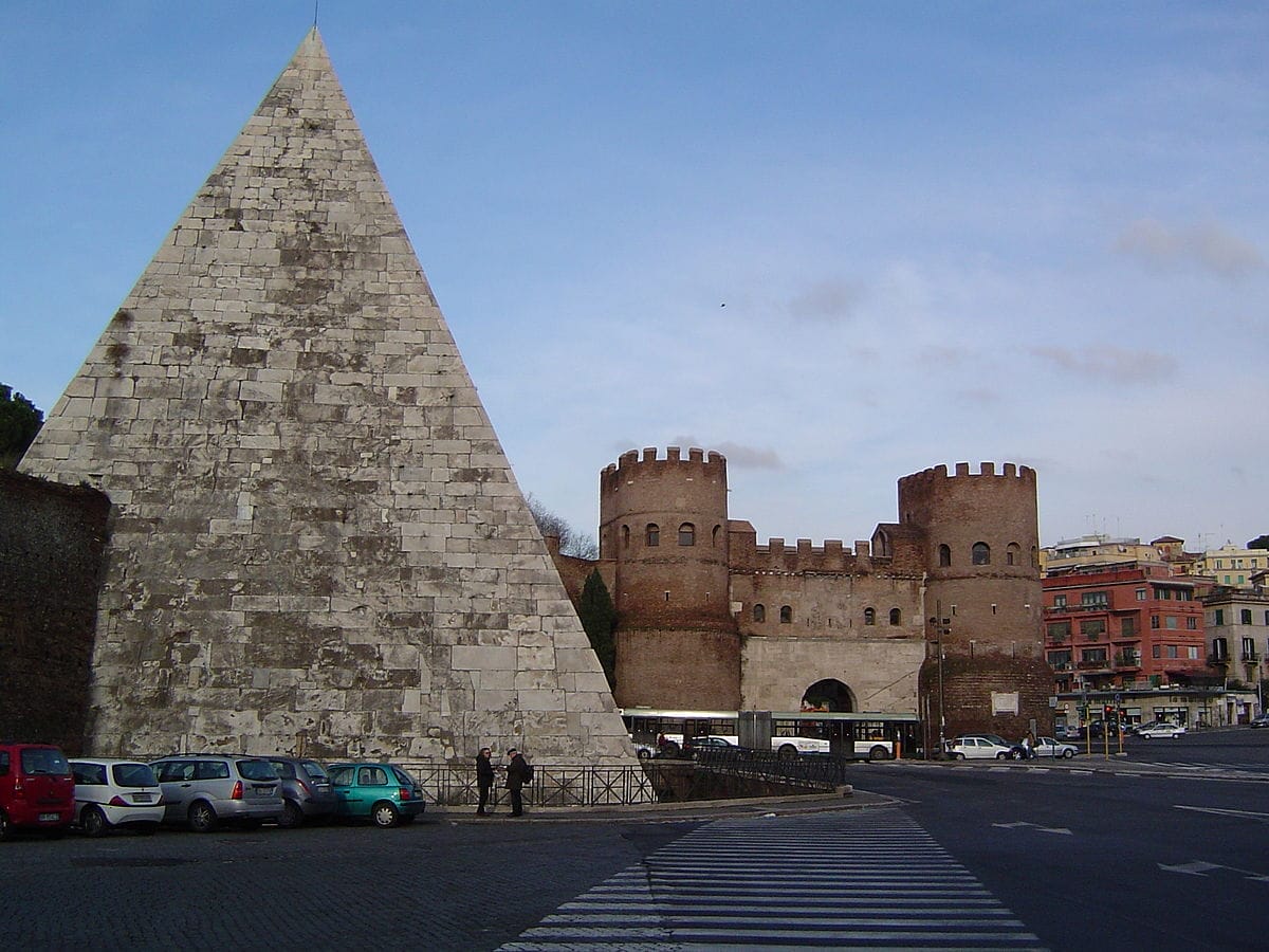 testaccio rome Porta San Paolo Piramid Cestius