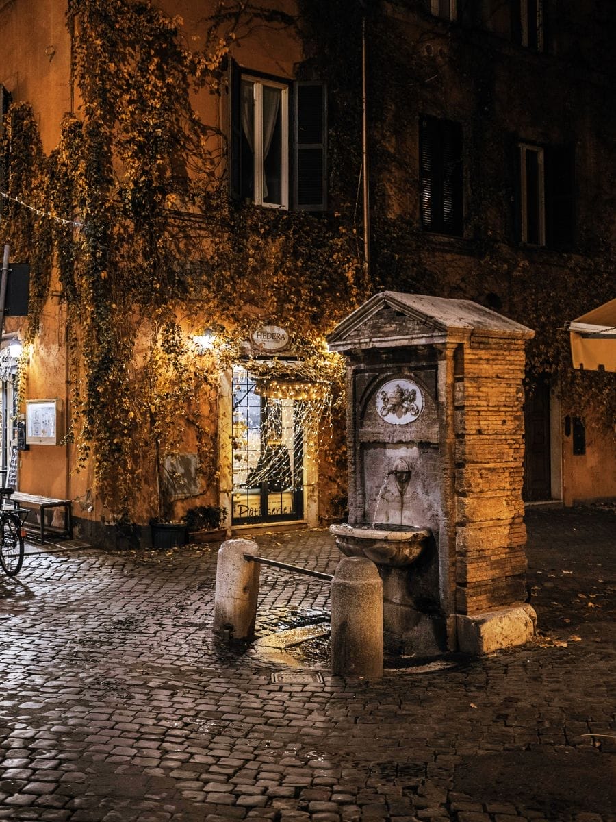 Nightlife in Rome neighborhoods